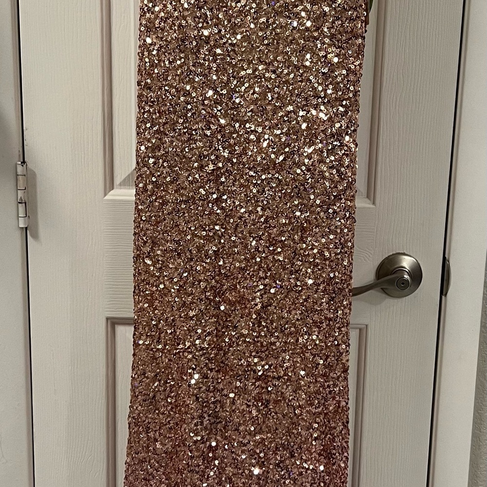 Party Gown. Ombré Pink and Gold. Sequin. - Picture 3 of 14